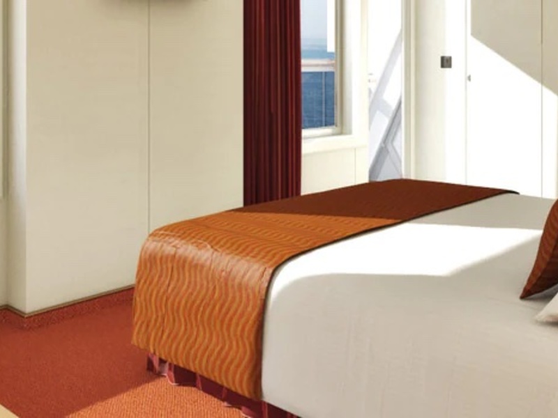 Balcony (Large Balcony)